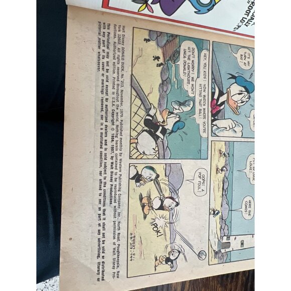 Walt Disney Donald Duck November 1979 No #231 Fishing Comic Vintage Boarded - Picture 3 of 4